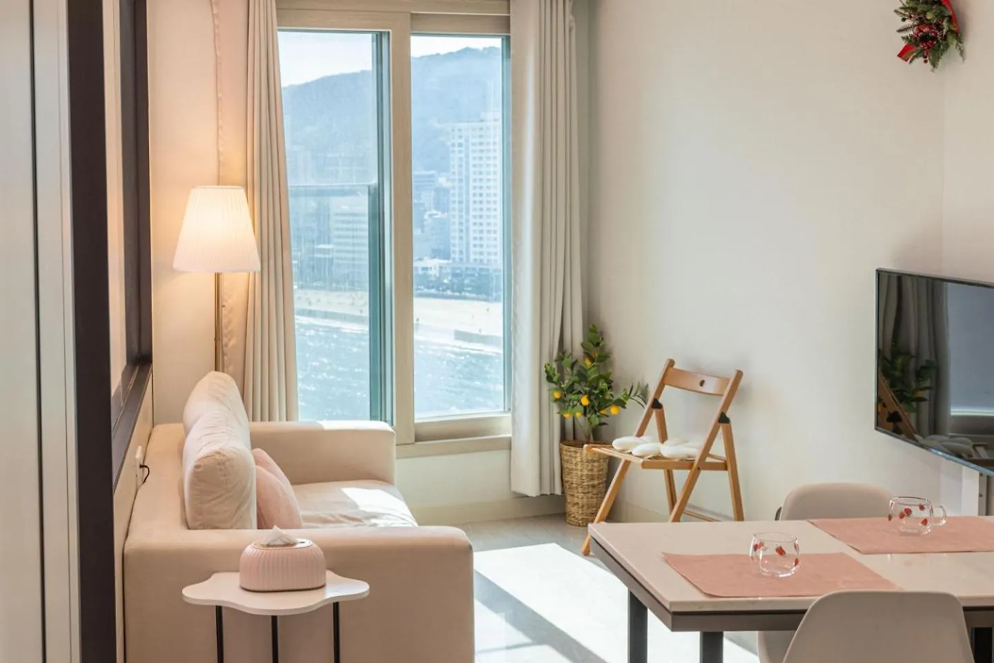 Apartment The Flow Busan